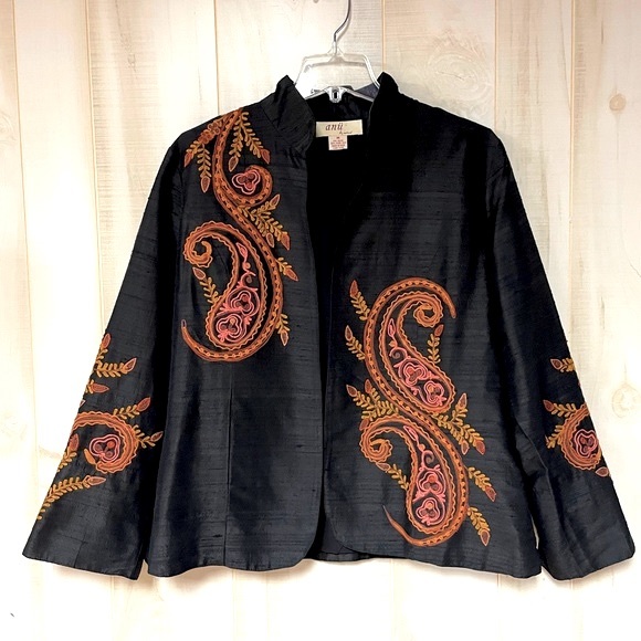 Anu Jackets & Blazers - Anu 100% Silk Black Orange Embroidered Jacket Sz M Paisley